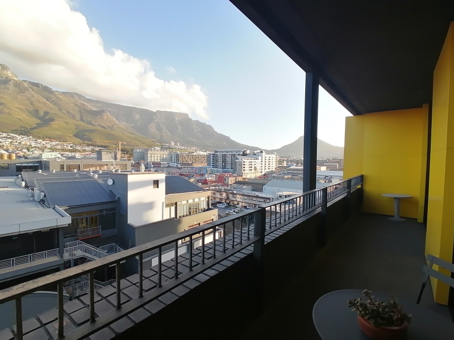 2 Bedroom Property for Sale in Woodstock Western Cape